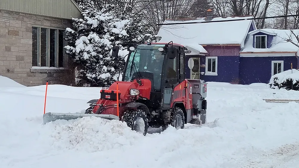 Déneigeuse à trottoir Benco-Schäffer 4670MAX
