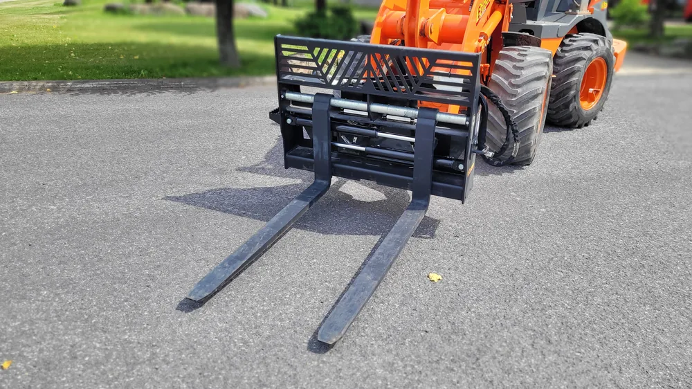 48" hydraulic pallet forks